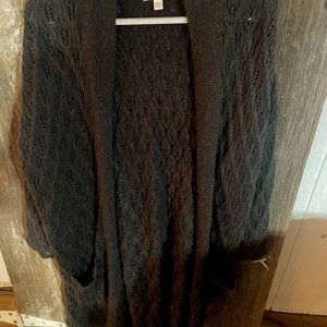 CARDIGAN SWEATER
